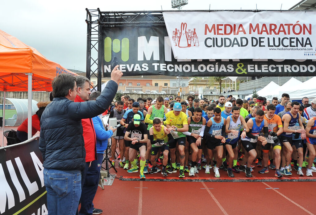 Las mejores fotos de la X Media Marat&oacute;n Ciudad de Lucena