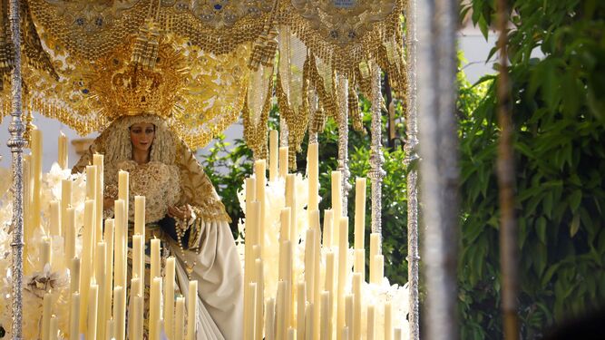 La Virgen de la Alegría, durante la salida procesional del año pasado.