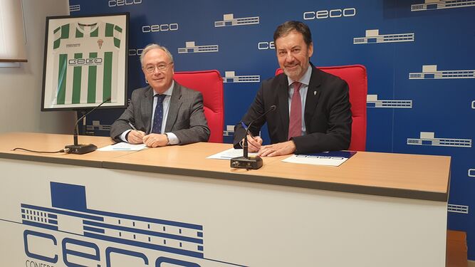 El presidente de la la Confederación de Empresarios de Córdoba (CECO), Antonio Díaz, y el CEO del Córdoba CF, Antonio Fernández Monterrubio
