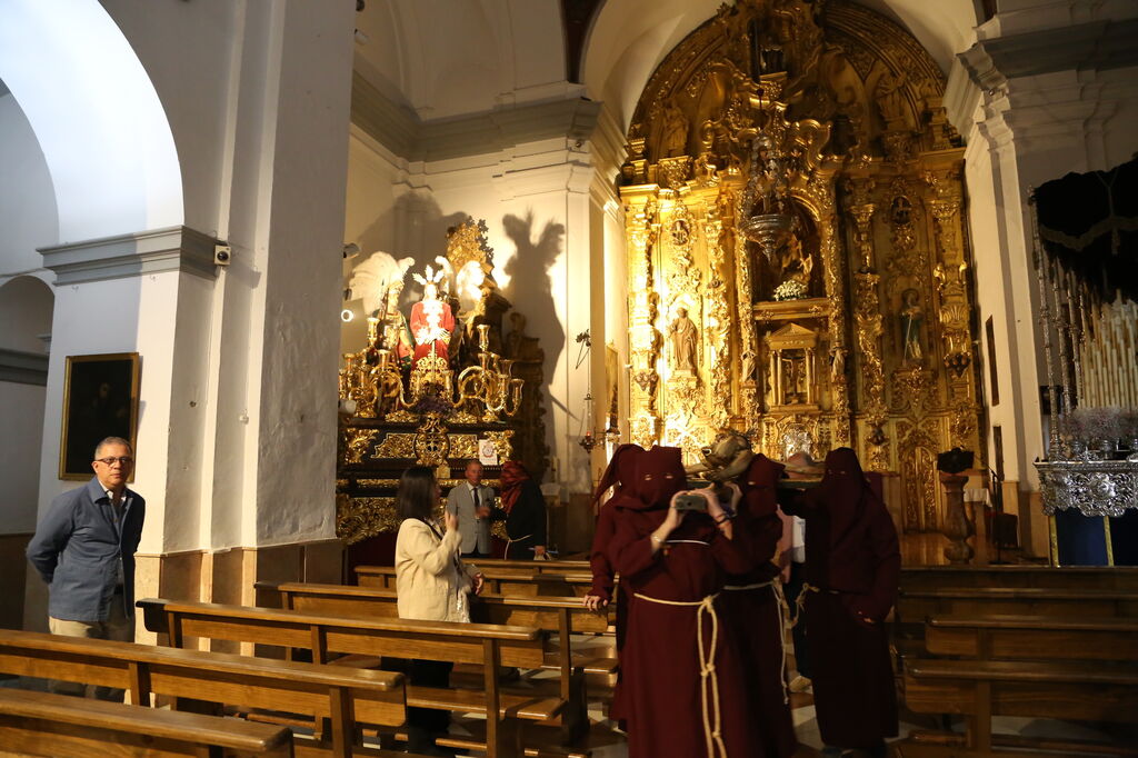 Domingo de Ramos en Montoro: El traslado del Cristo de las Penas, en fotograf&iacute;as