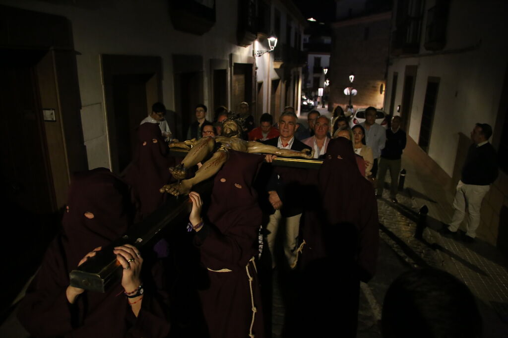 Domingo de Ramos en Montoro: El traslado del Cristo de las Penas, en fotograf&iacute;as