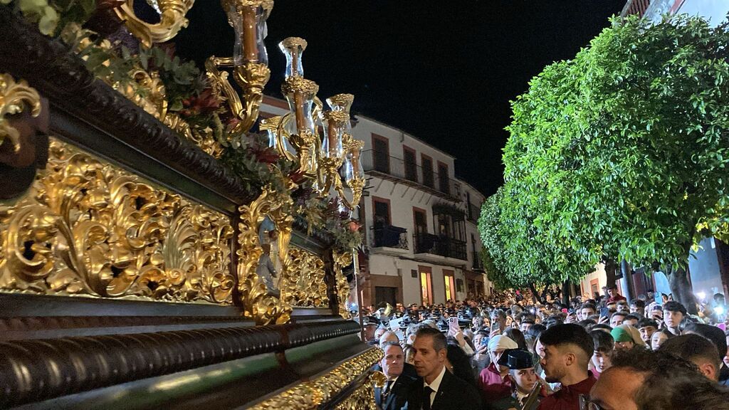 Martes Santo en Montoro: Una multitud arropa a la Hermandad de la Humildad, en im&aacute;genes