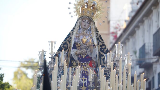 La Virgen de los Dolores en la tarde del Viernes Santo 2023