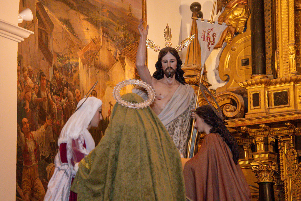 Domingo de Resurrecci&oacute;n en Montilla: el Resucitado se queda en la parroquia de Santiago Ap&oacute;stol