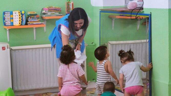 Pequeños en una escuela infantil de Córdoba el primer día de curso.