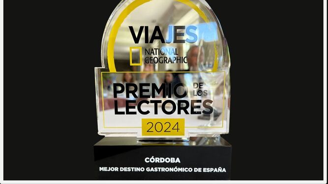 Trofeo de 'Viajes National Geographic' a Córdoba como Mejor Destino Gastronómico
